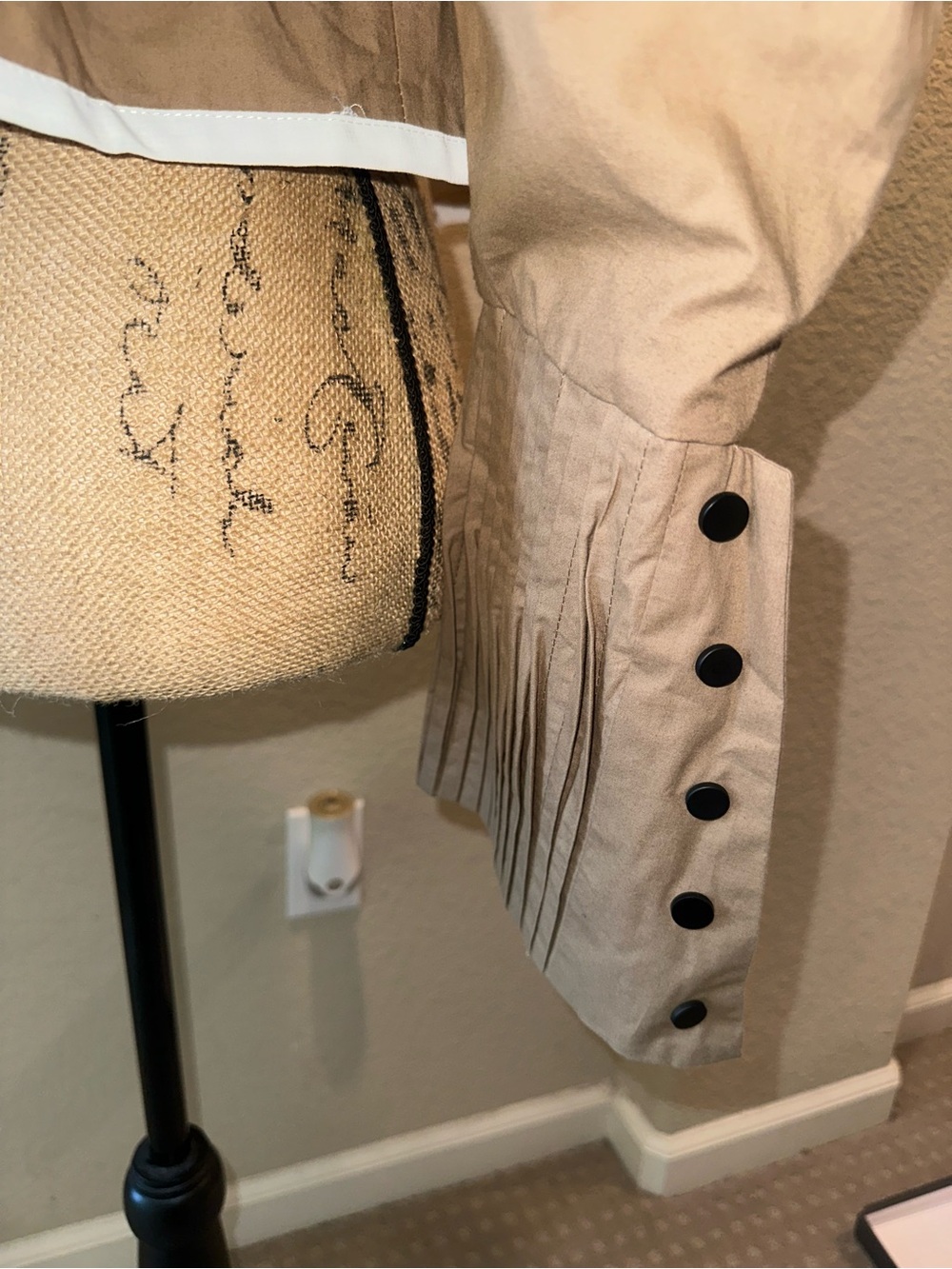 Pilgrim Couture Jacket - Picture 5 of 10